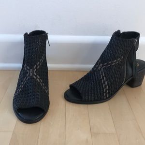 SAM EDELMAN COOPER SANDALS